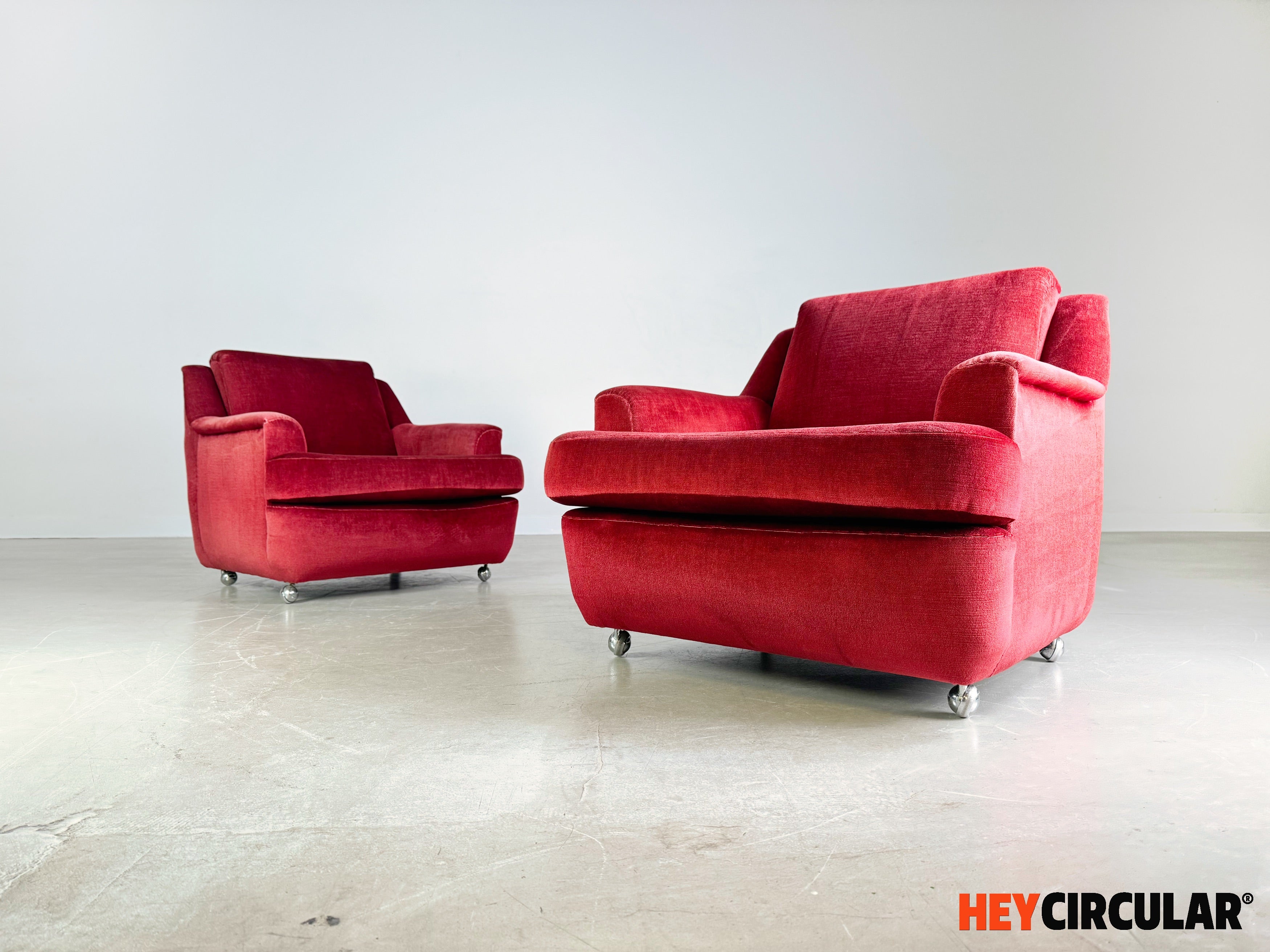 2er Set Mid Century Vintage Sessel rot samt retro – HEY CIRCULAR