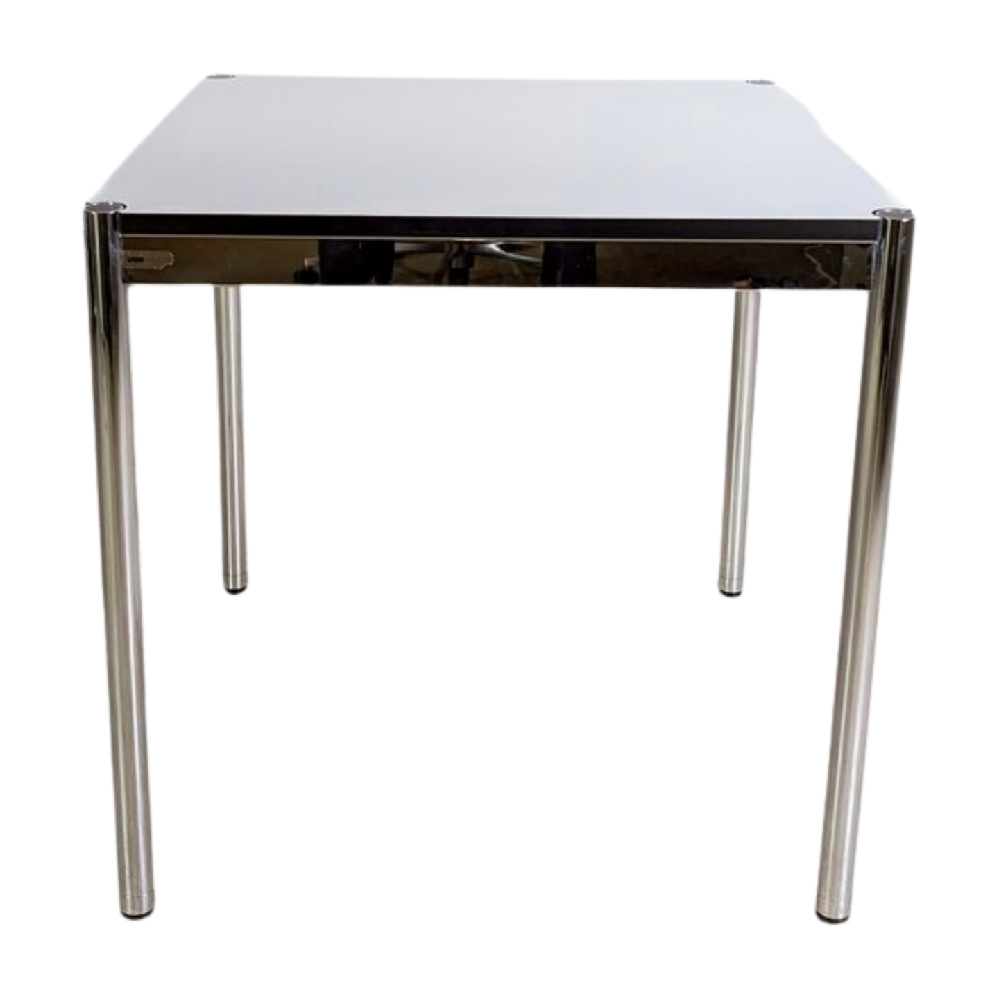 2x Original USM Haller Schreibtisch quadratisch Tisch klein weiß